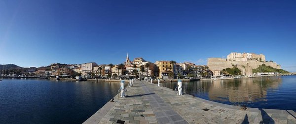 Top 3 des plus beaux campings à Calvi
