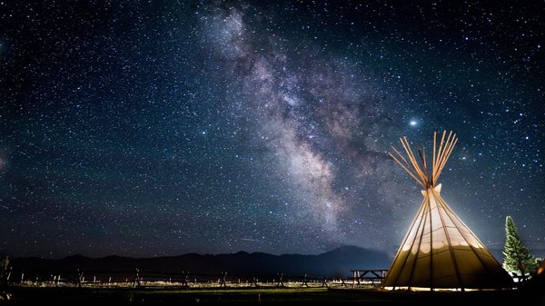 Se coucher sous les étoiles à Camping Var