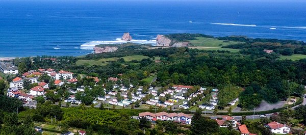 Une aventure en plein air vous attend : Conseils pour faire du camping au Pays basque